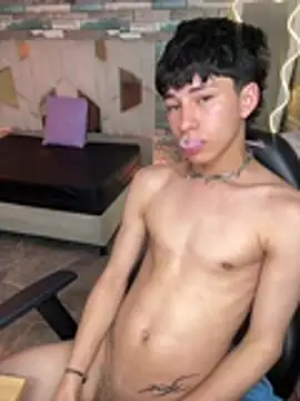 kaelwolf_tay webcam