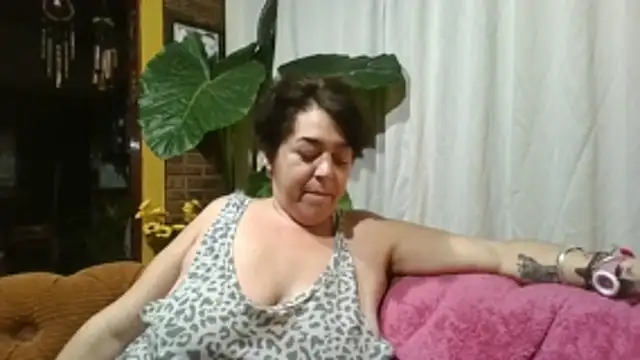 relaxnamaste webcam