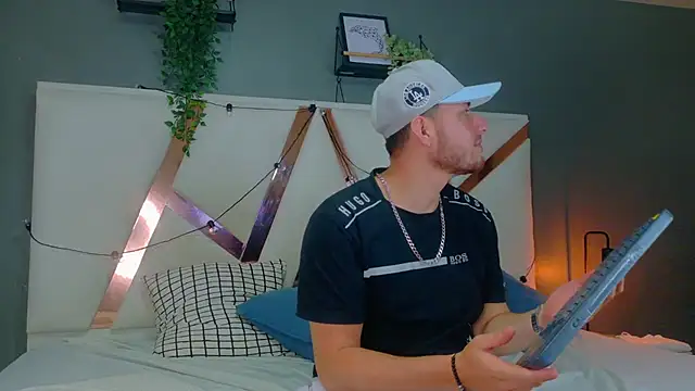 Luna_and_Jacksonn webcam