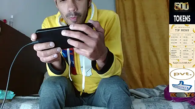 JohanyLatino webcam