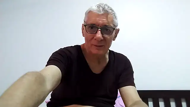 BIGUNCUTHARDCOCK webcam