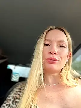 LavenderHot webcam