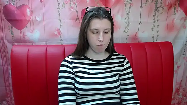LilianaShine webcam