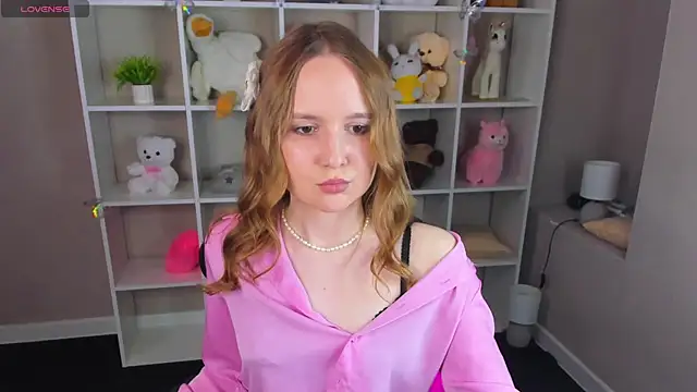 Emmaa_Kimm webcam