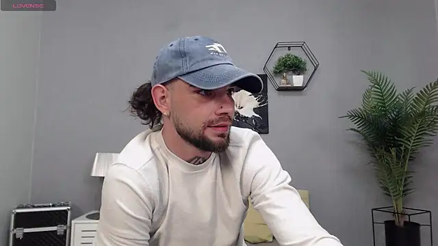 KaneHunter webcam