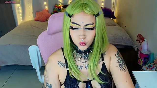 maliciaXpoison webcam