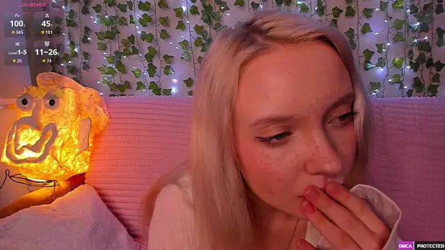_CloudNine_ webcam
