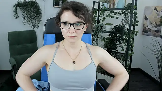 AureliaGleam webcam