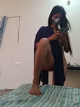 Ipsita-bold webcam