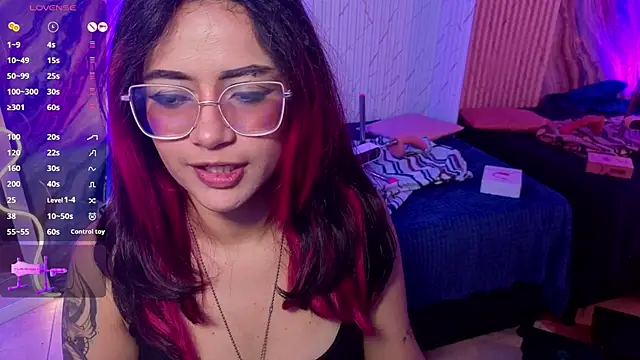 kristen_tay webcam