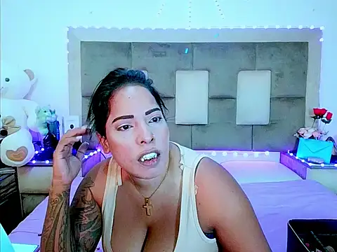 indiantopaz694u webcam