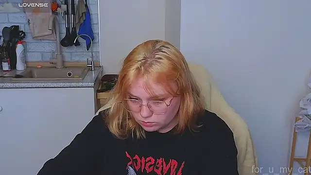 soft_focus (F young) - PLAY PUSSY