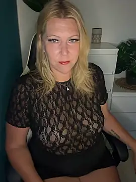 SuesseAurelie1 webcam