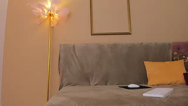 Lilianadaniels webcam
