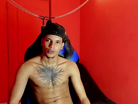 kai_storm77 webcam