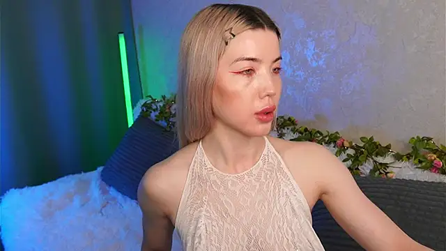 LindaThackerr webcam