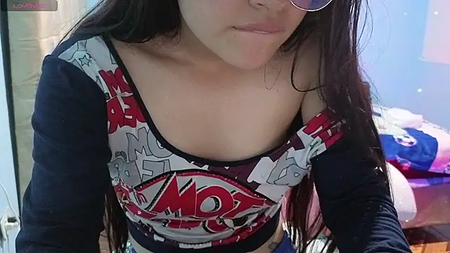 nina_hot59 webcam