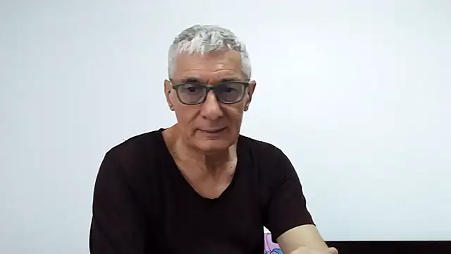 BIGUNCUTHARDCOCK webcam