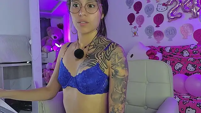 thamaral1 webcam