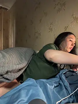Naughtbaby_2025 webcam
