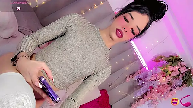 Nina_Keyli webcam