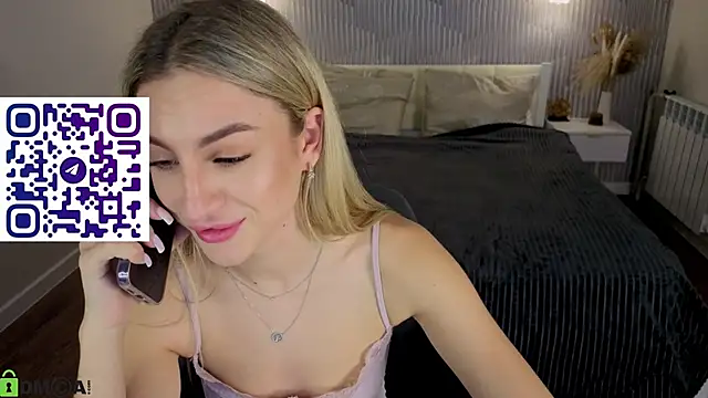 Silen_Tori webcam