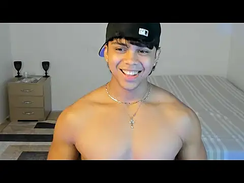 noahprada webcam