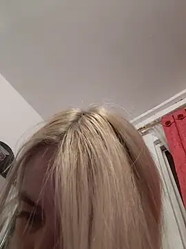 sofigirlgold webcam