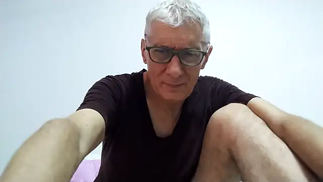 BIGUNCUTHARDCOCK webcam