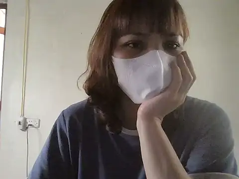Angela-Eira webcam