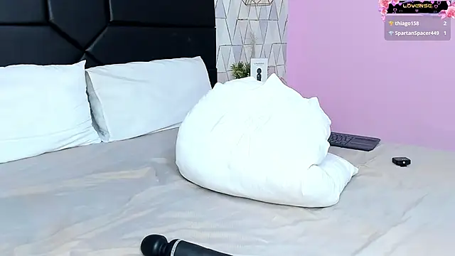 JustinePerry webcam