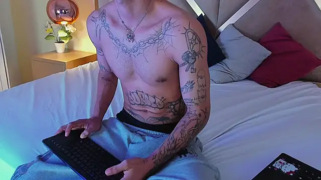 Enzo_Hunter webcam