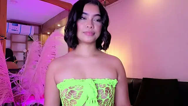 Chloe_monroee webcam