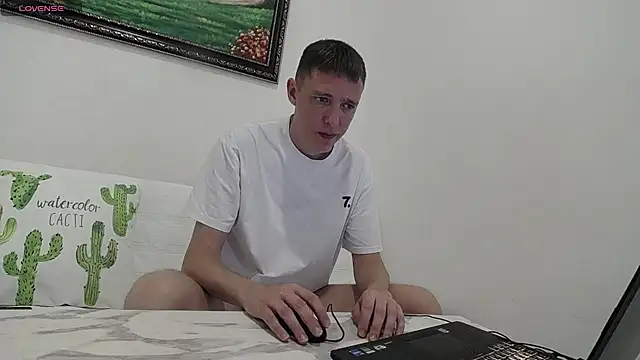 WanderingHunter webcam