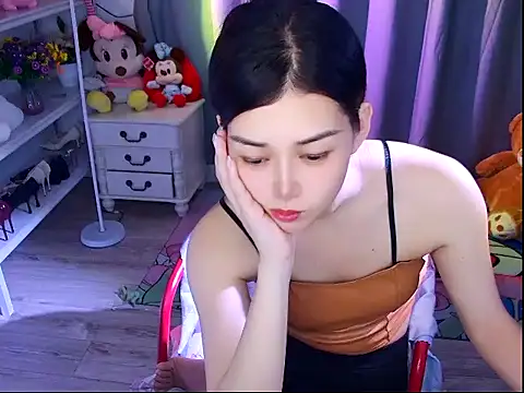 QinQin-888 webcam