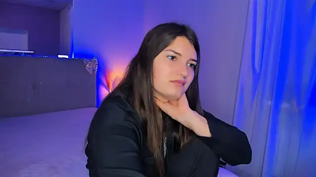 Laura_Leee webcam