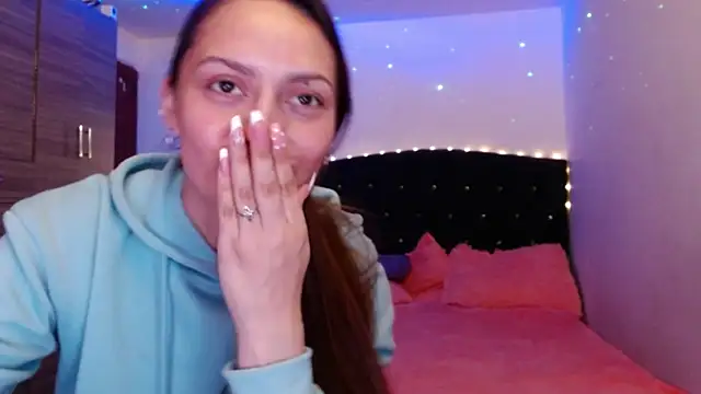 holy_juli webcam