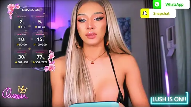 UrDominantBella webcam
