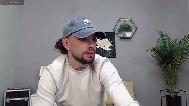KaneHunter webcam