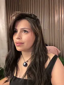 Yenifer_27 webcam