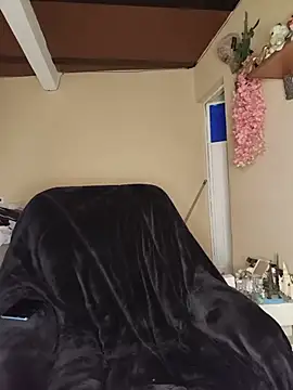 stefaniafoxx_ - StefaniaFoxx_'s free webcam - UK Sex Cams