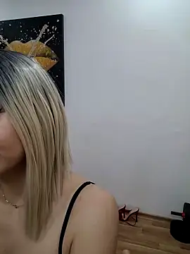 DaisyLuvsYou_ webcam
