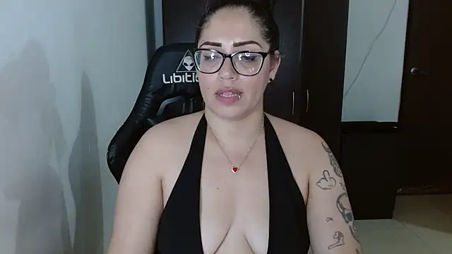 natashasmithe webcam