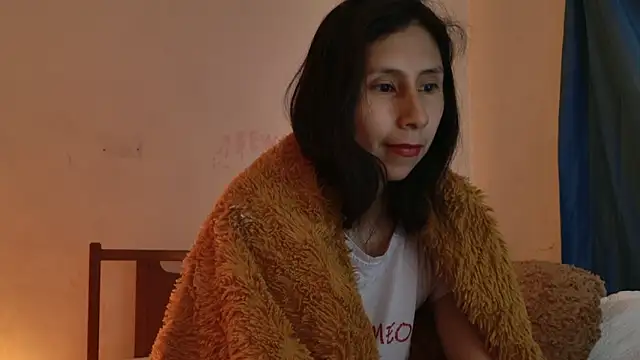 MoonLipsON- webcam