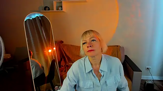 Ann_Annise webcam