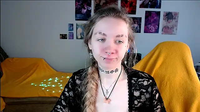 Nica_Kawaii webcam
