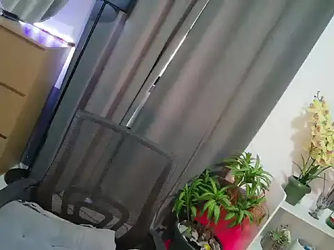 Naughty_Rianne webcam