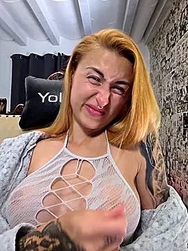 kylie_blck webcam