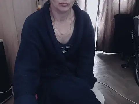 JolieCoquineX webcam