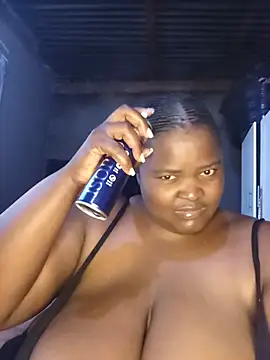 ChubbyLucia webcam